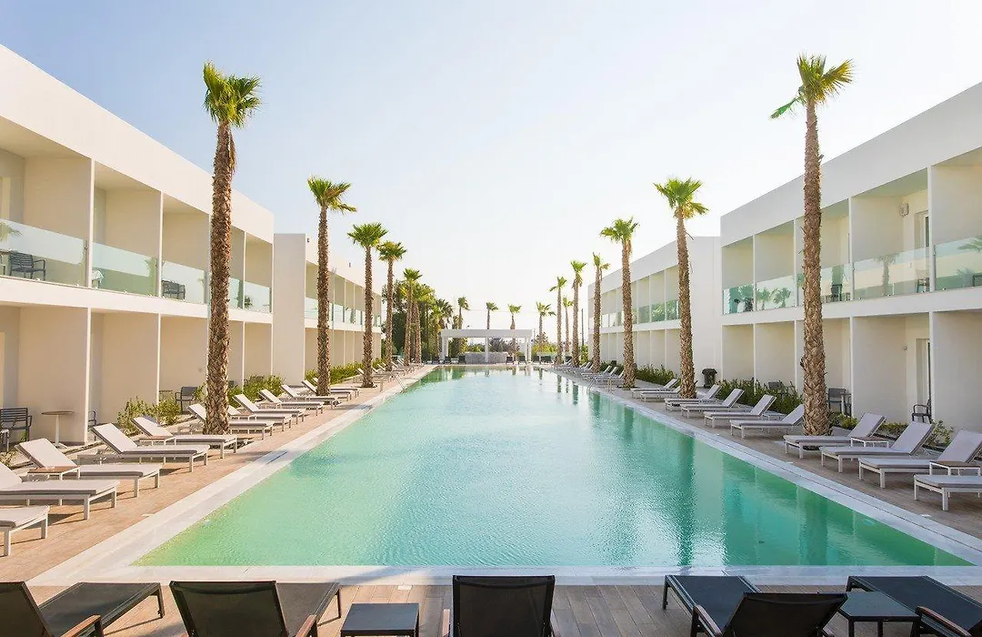 White Dreams Resort-1